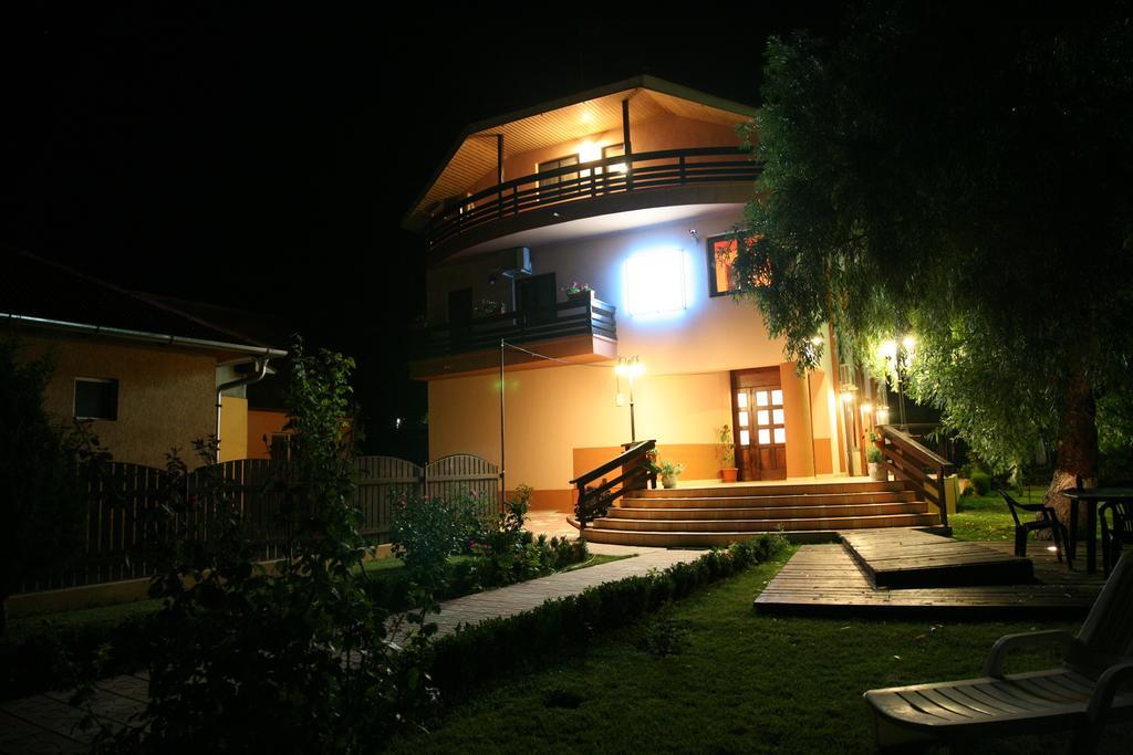 Vila Delta Travel - Mila 23 Mila Douăzeci şi Trei Exterior foto